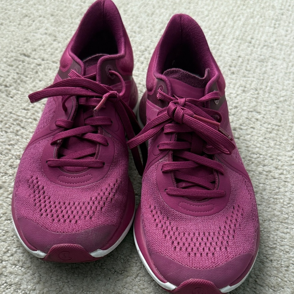 Lululemon Women's Pink/Purple Athletic Shoes - Picture 3 of 8